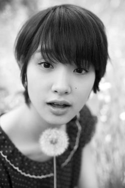 亚洲色无码A片一区二区夜夜嗨