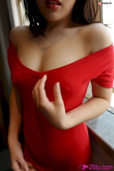 乖乖趴着H调教3p